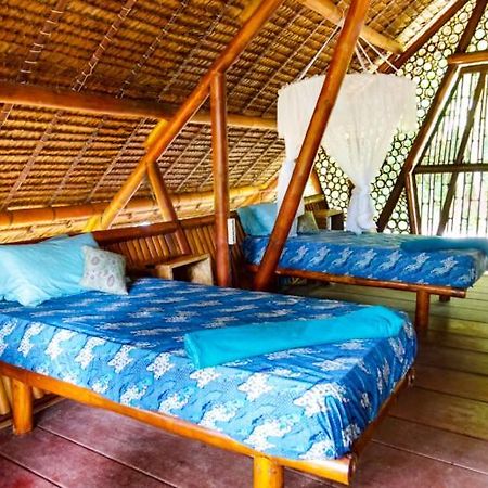 Southern Mentawai Outpost Sibigau Island Exterior photo